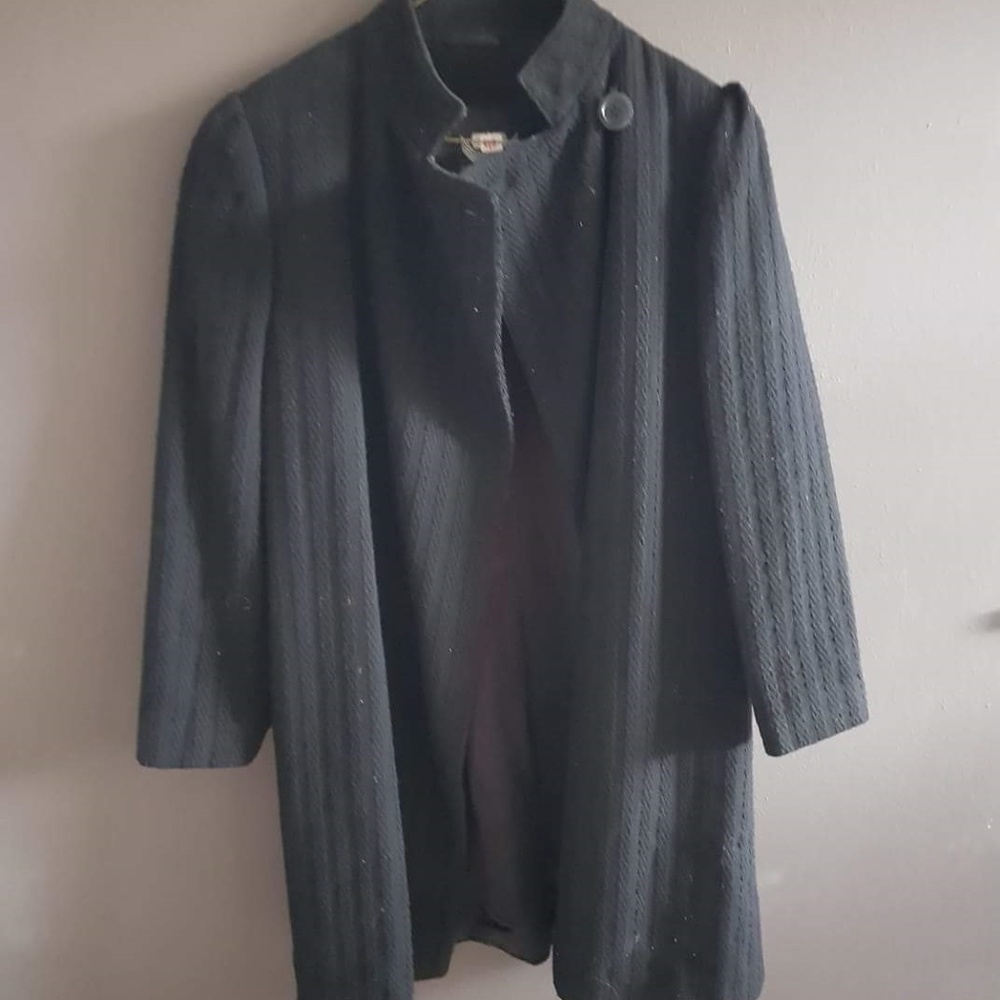 BEAUTIFUL!!! Black wool coat